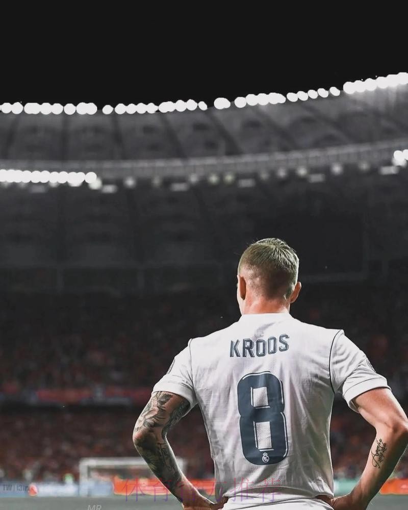 西媒:克罗斯状态出色 他还没决定赛季结束后退役 西媒:克罗斯状态出色 他还没决定赛季结束后退役