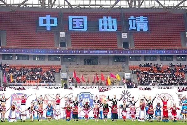 中国体育报:业余联赛不业余 中冠联赛独具特色 中国体育报:业余联赛不业余 中冠联赛独具特色